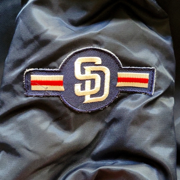 Reversible San Diego Padres Bomber Jacket! - Picture 4 of 6